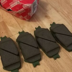 Toyota Brake Pad Kit 04465-33320