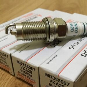 Toyota Iridium Tough Spark Plug Vka20 10pcs