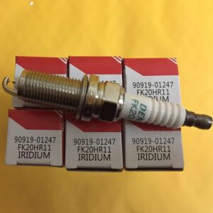 Toyota Spark Plugs 90919-01247(S) Fk20hr11